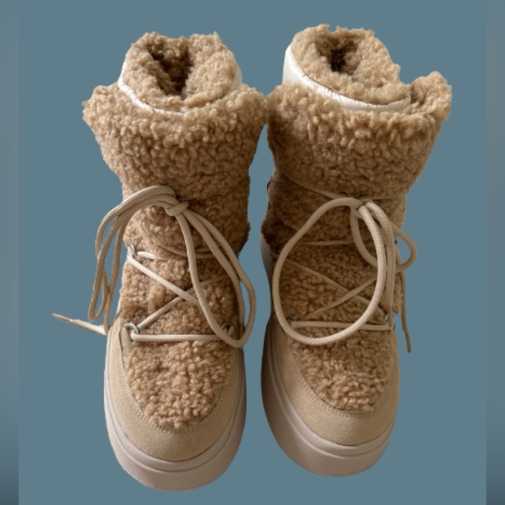 ASH MOBOO FAUX SHEARLING Lace up ankle BOOTS size 9